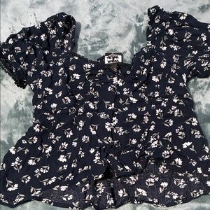 Floral Puff Sleeve Blouse